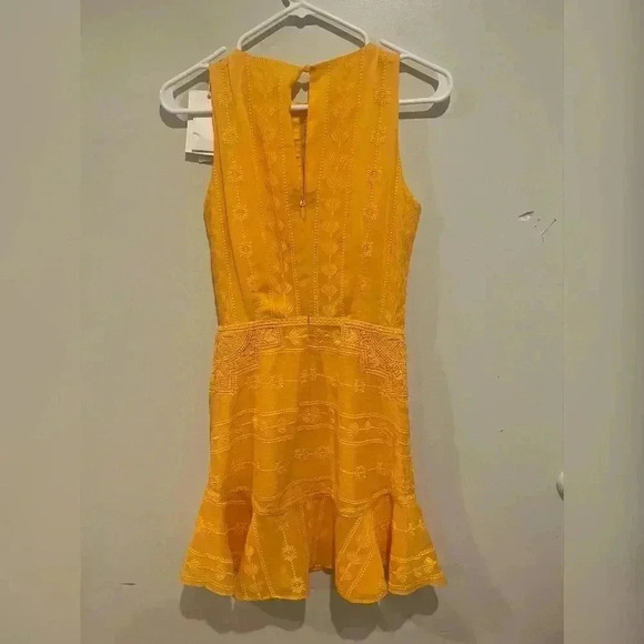 Jetset Diaries Dress Alynna Embroidered Boho Marigold Dress NEW WITH TAG - Picture 3 of 5
